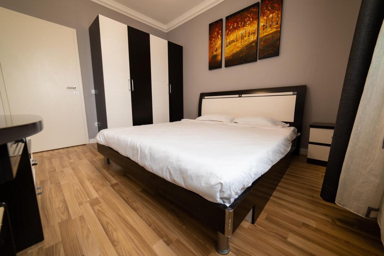 Cedartree Prishtina Lägenhet Pristina Exteriör bild