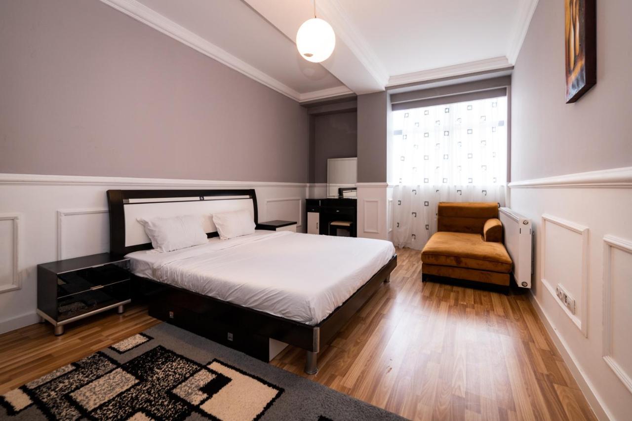 Cedartree Prishtina Lägenhet Pristina Exteriör bild