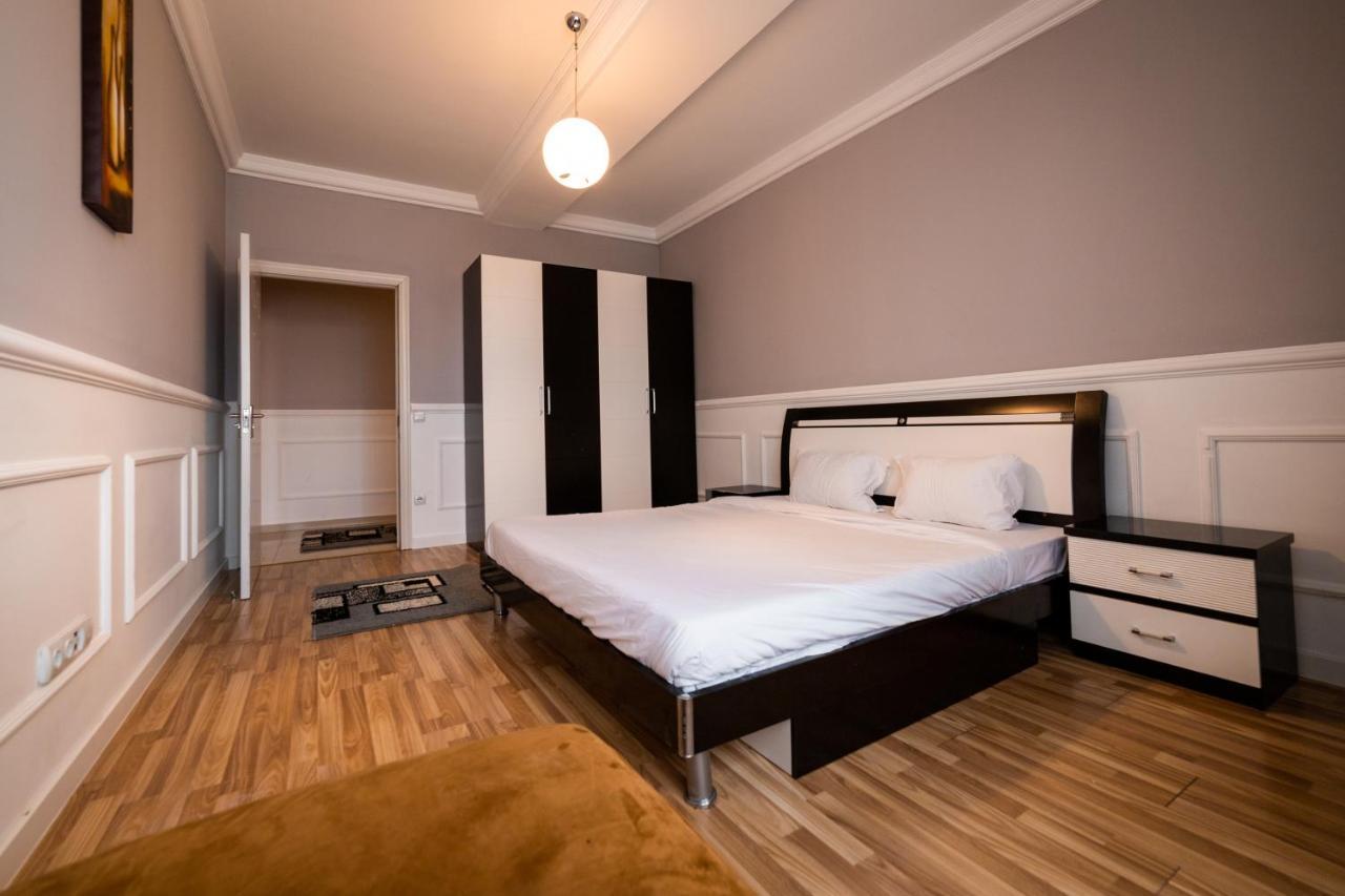 Cedartree Prishtina Lägenhet Pristina Exteriör bild