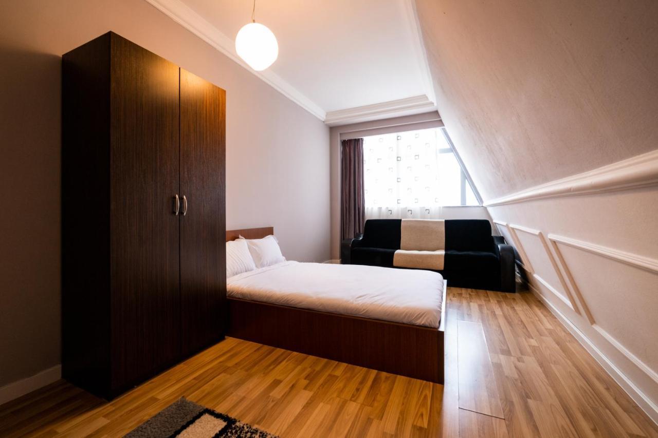 Cedartree Prishtina Lägenhet Pristina Exteriör bild